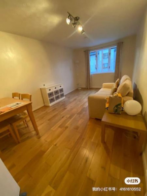 Quiet central apartment for 4-5 people